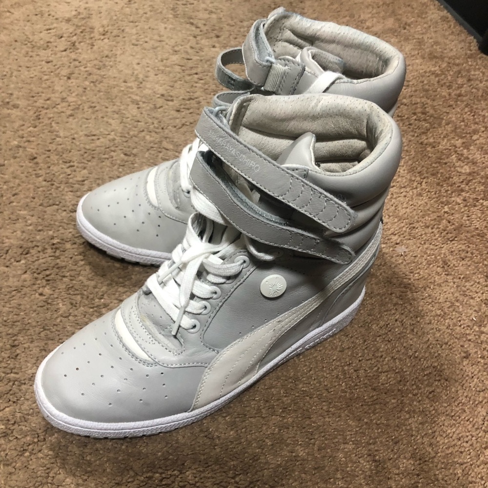8.5 puma sky wedge grey  sneaker